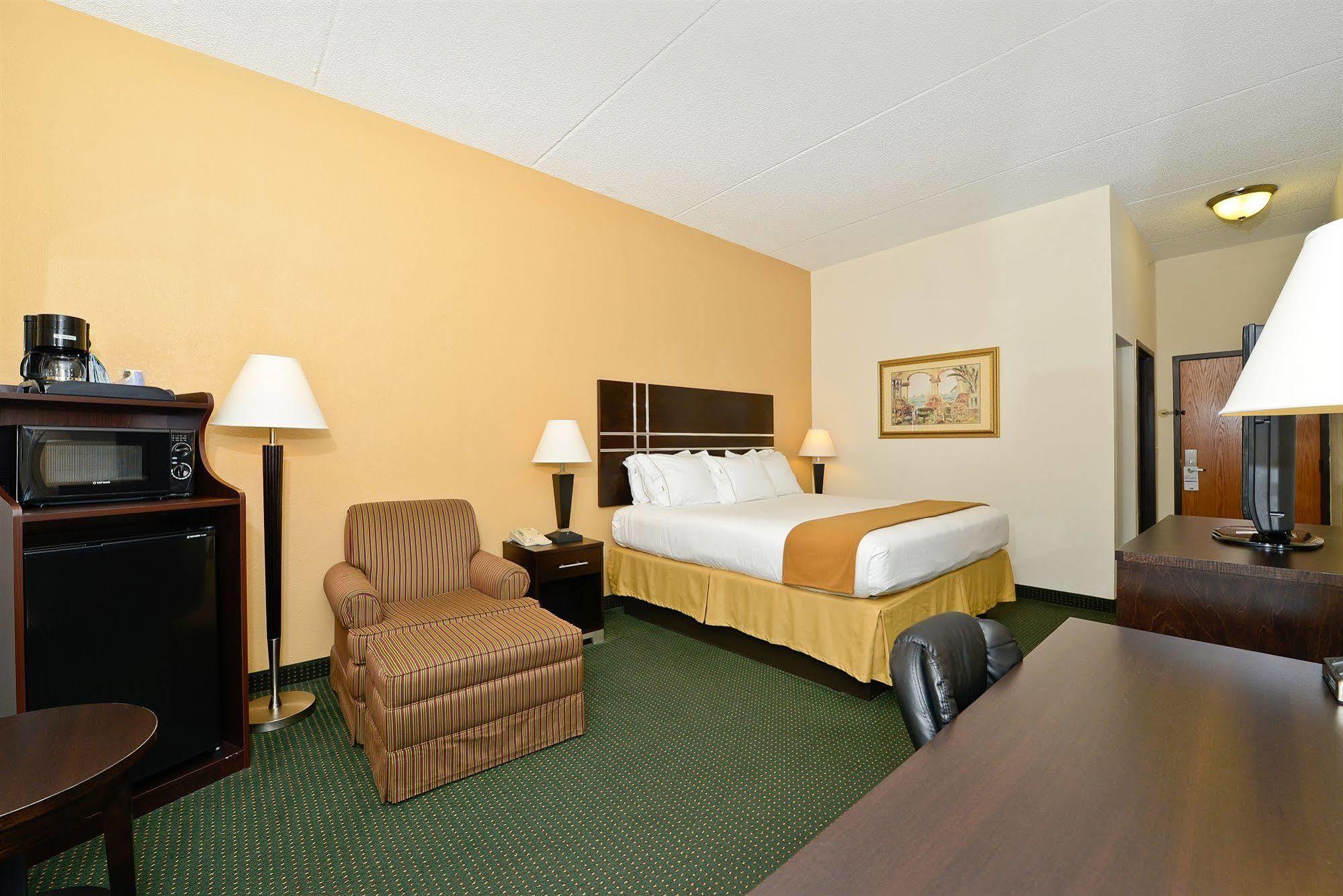 Holiday Inn Express Vero Beach-West I-95 By Ihg Buitenkant foto